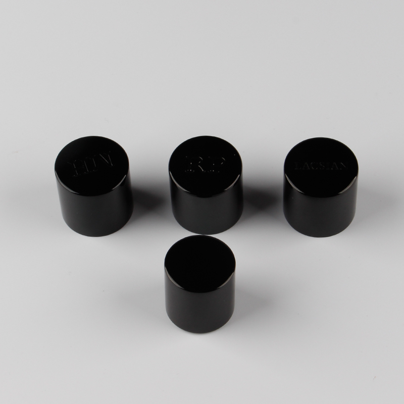 刻字香水磁铁盖